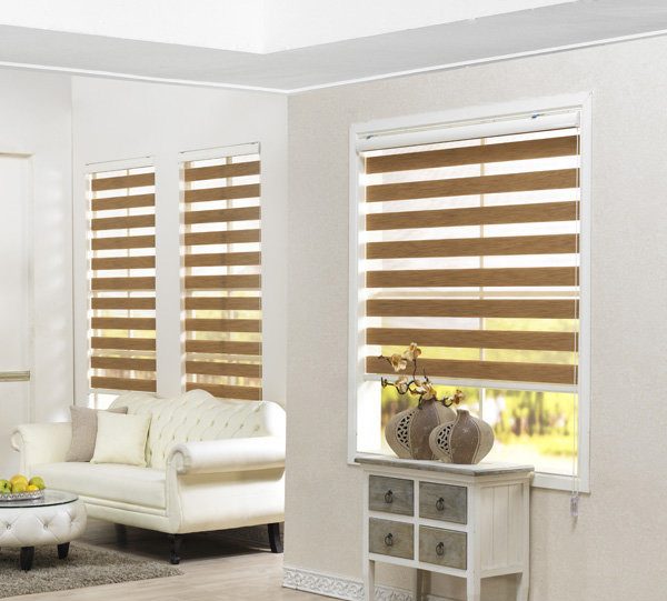 Rèm cầu vồng khuyến mãi